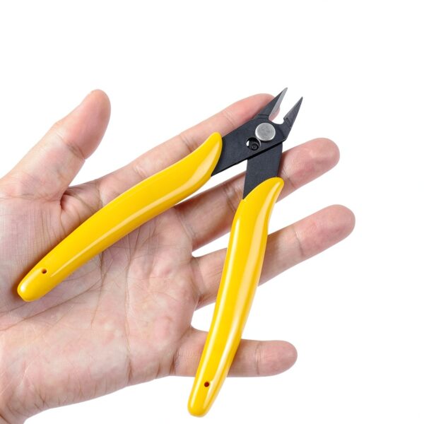 Generic Product Essential Item for Everyday Use Brand-4